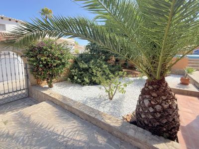 Villa in Denia privates Grundstück