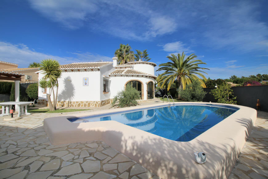 strandnahe Villa in Els Poblets bei Denia mieten